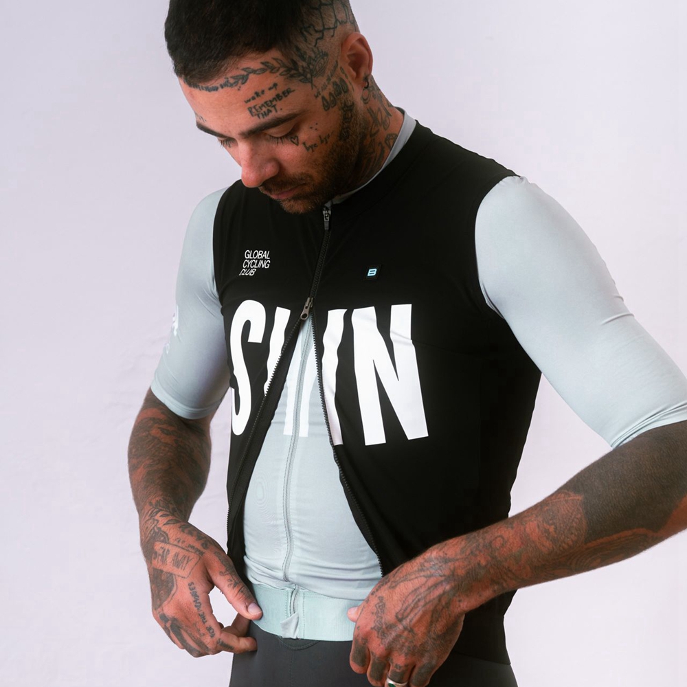 Silver gray short sleeved cycl - огляд і ціна Cycling Bib Shorts